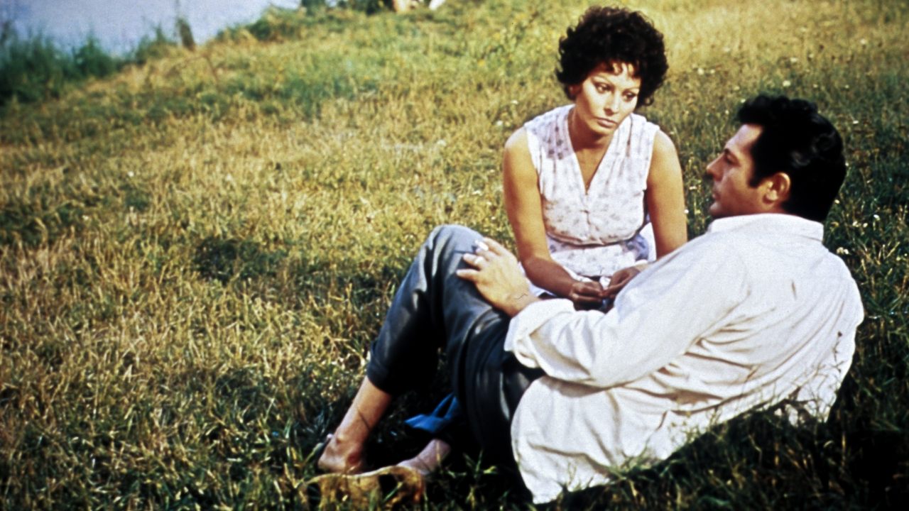 Sonnenblumen (1970) abspielen