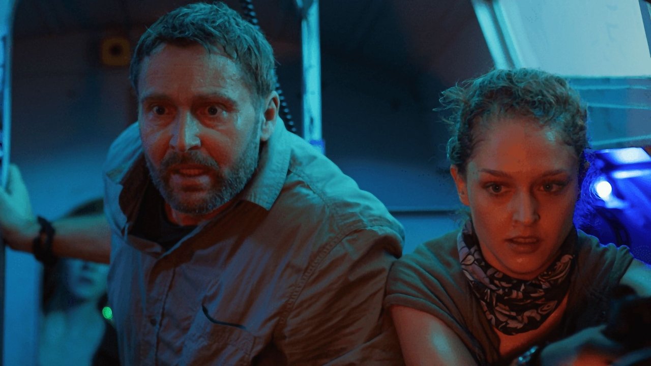 Monster Island - Kampf der Giganten (2019) abspielen