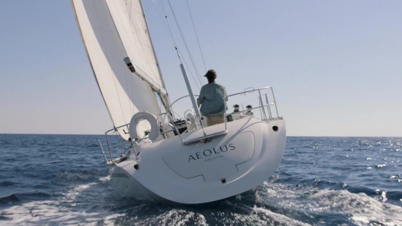 The Boat (2019) abspielen