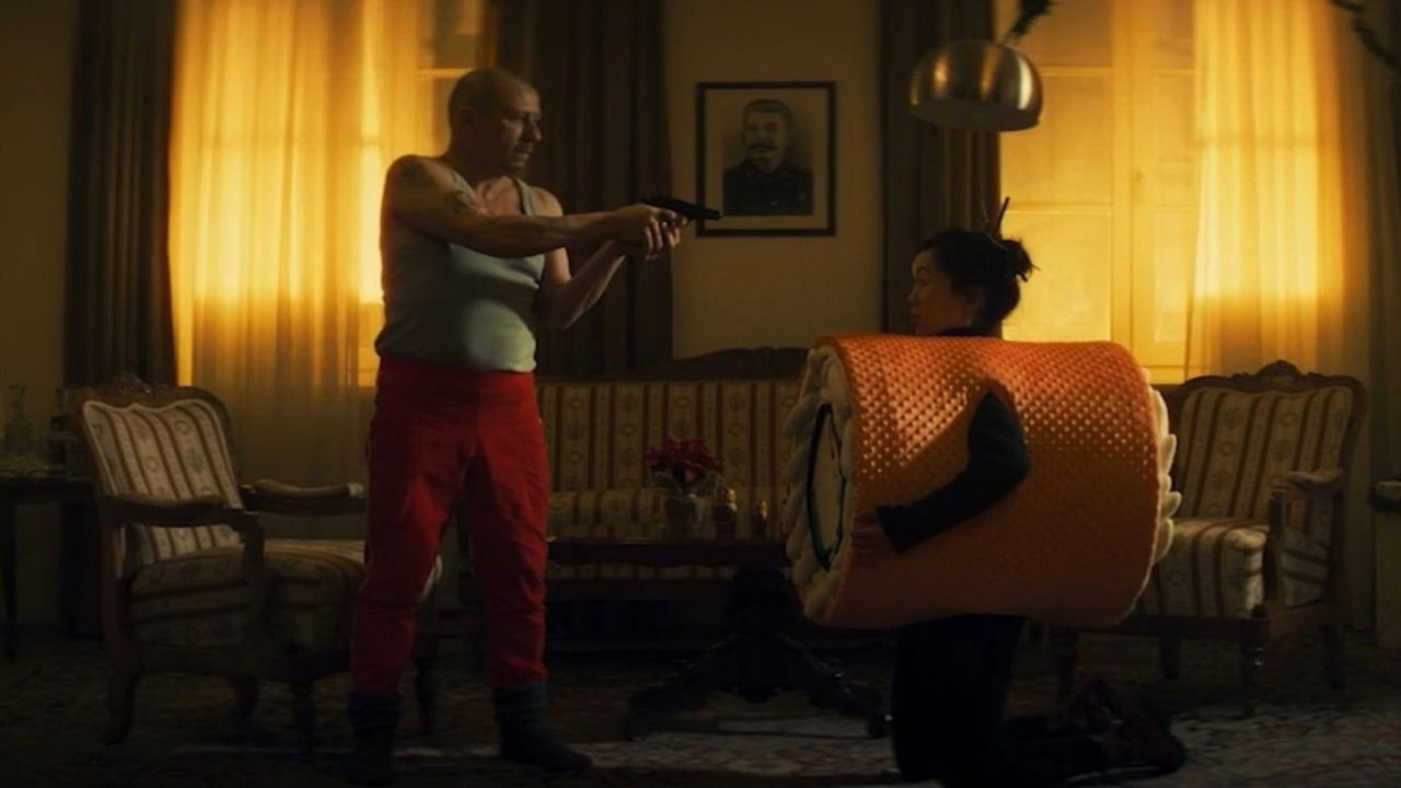 Operation White Christmas (2023) abspielen