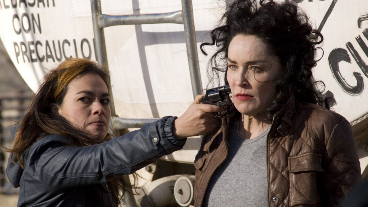 Border Run (2012) abspielen