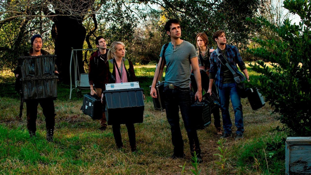 Demonic (2015) abspielen