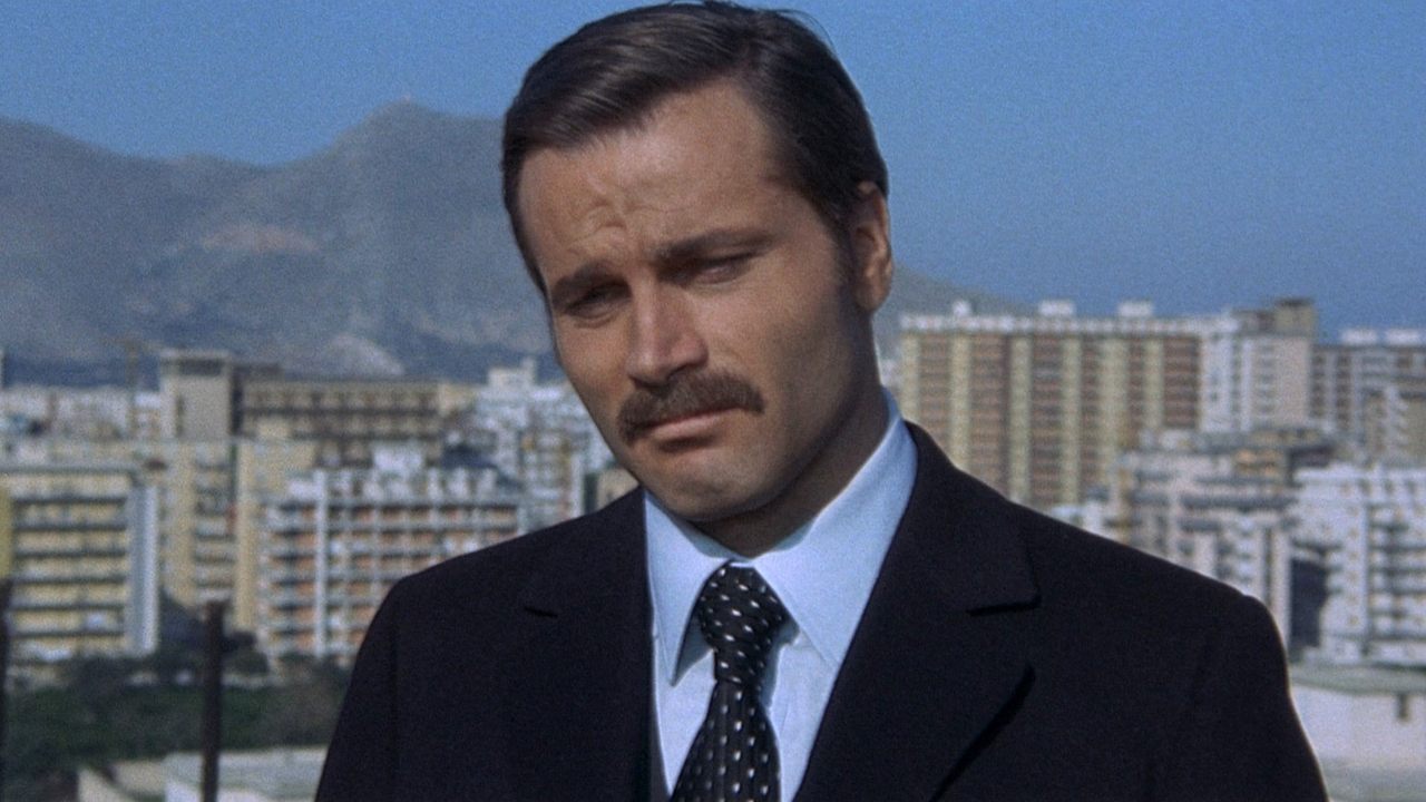 Der Clan, der seine Feinde lebendig einmauert (1971) abspielen