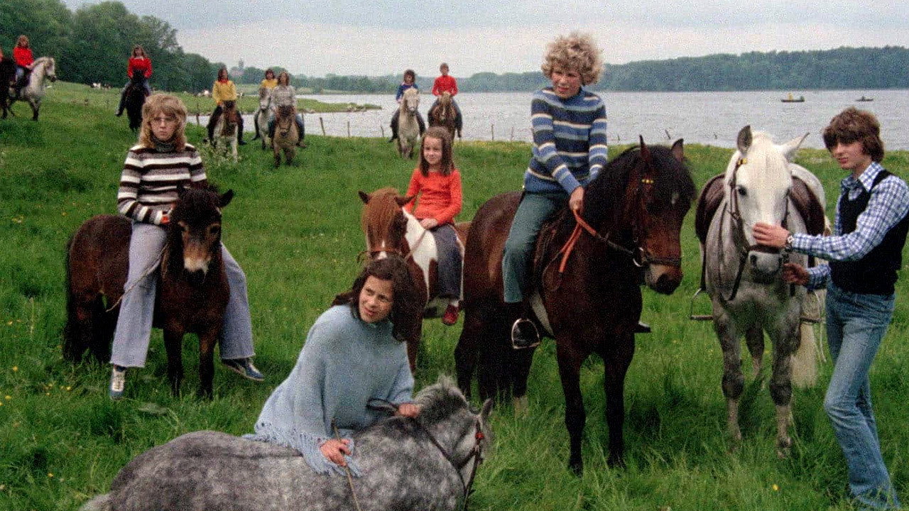 Frühling auf Immenhof (1974) abspielen