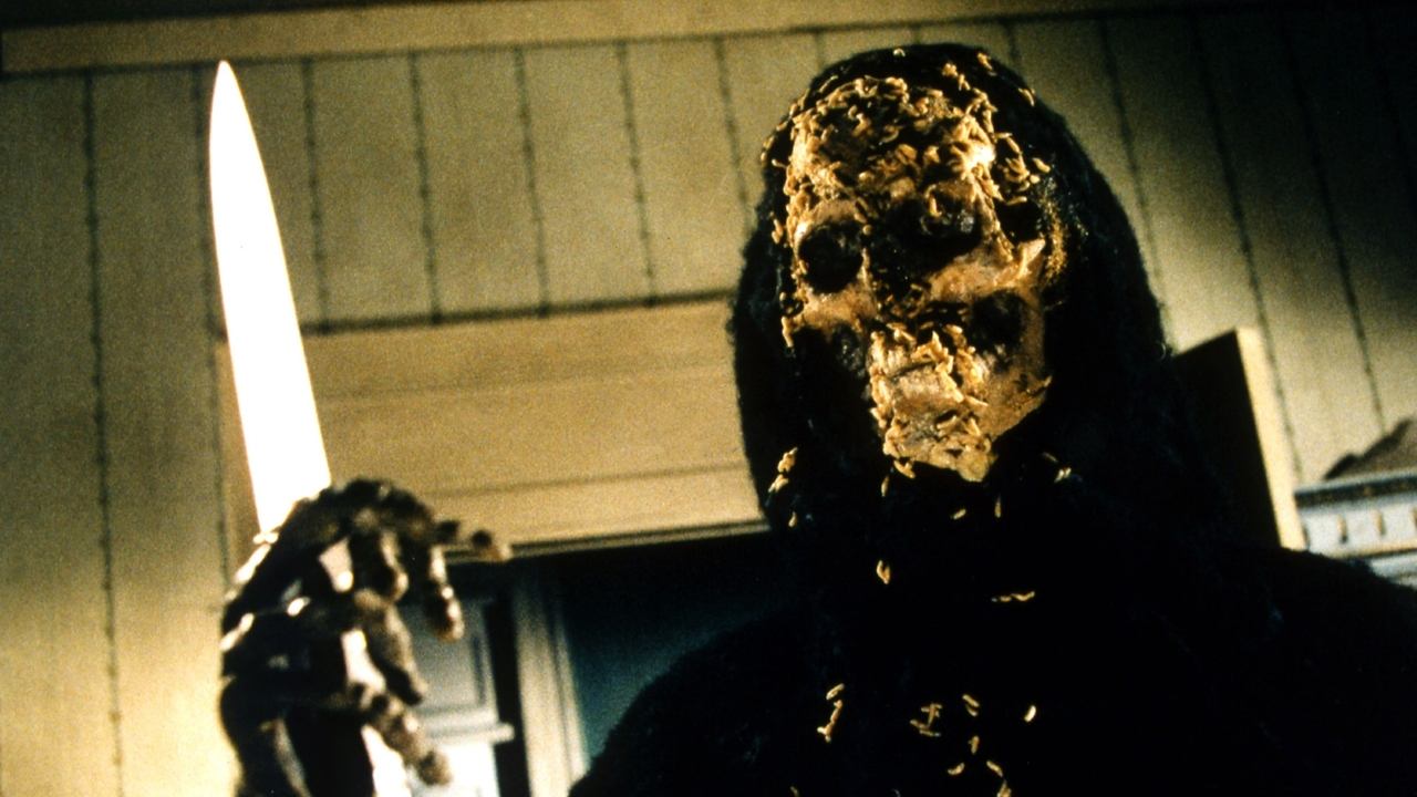 Ghosthouse (1988) abspielen