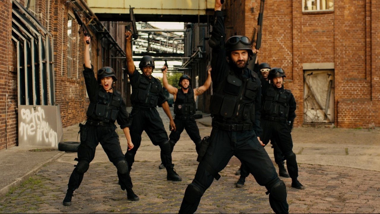 Hard Way: The Action Musical (2017) abspielen