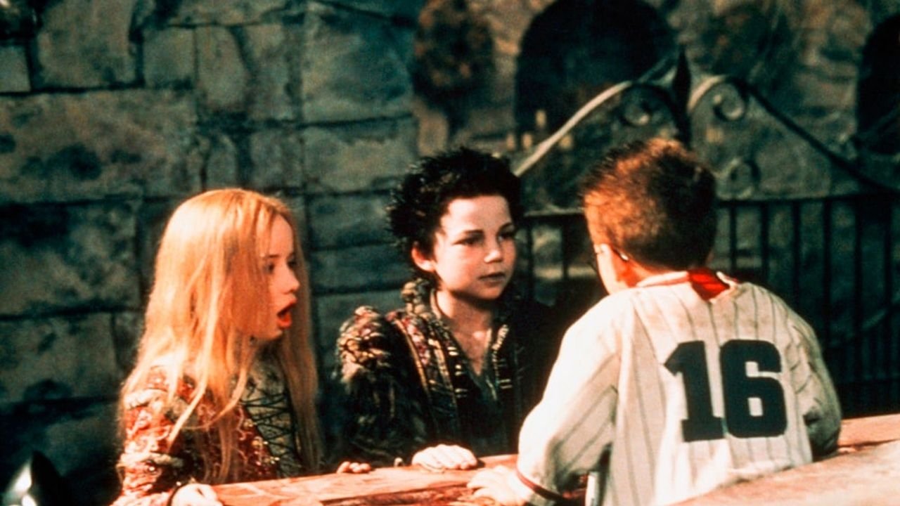 Der kleine Vampir (2000) abspielen