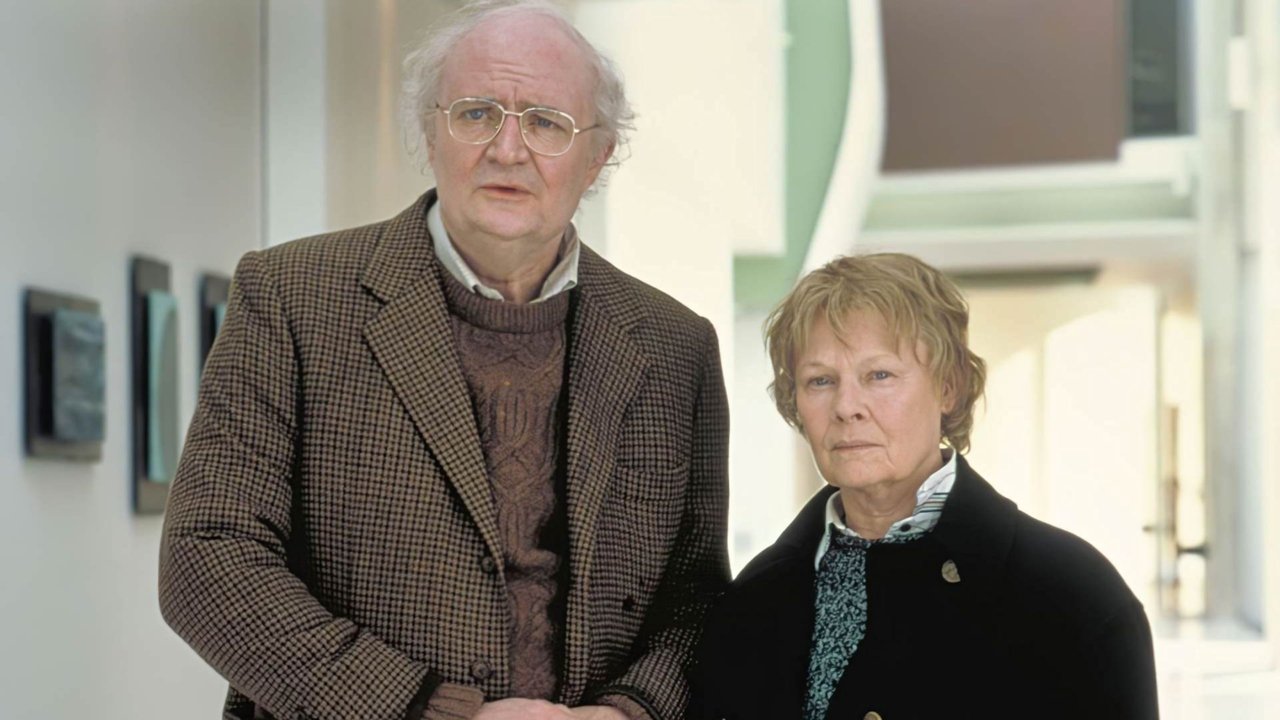 Iris (2001) abspielen