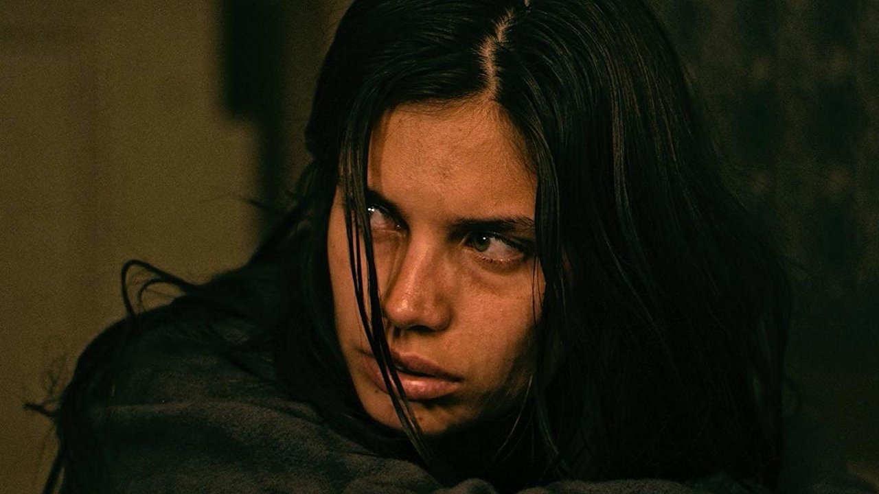 Carga (2018) abspielen