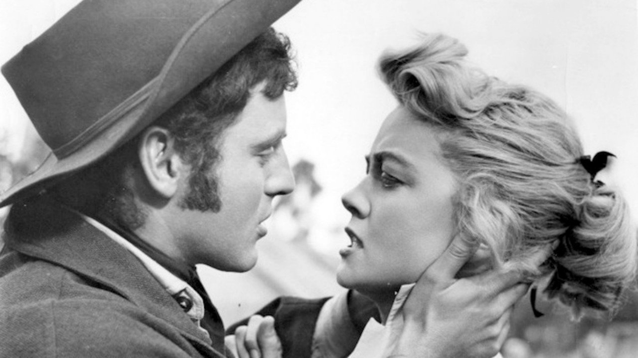 Fünf Revolver gehen nach Westen (1955) abspielen