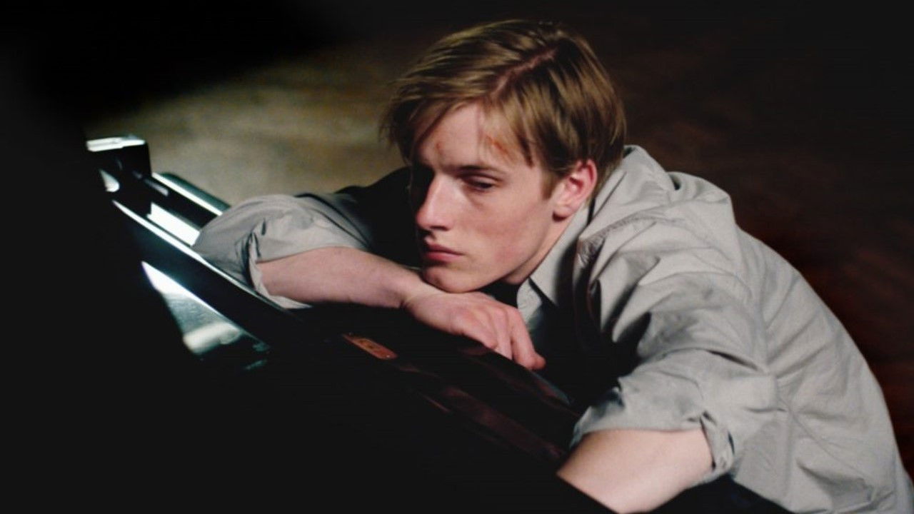 Prélude (2019) abspielen