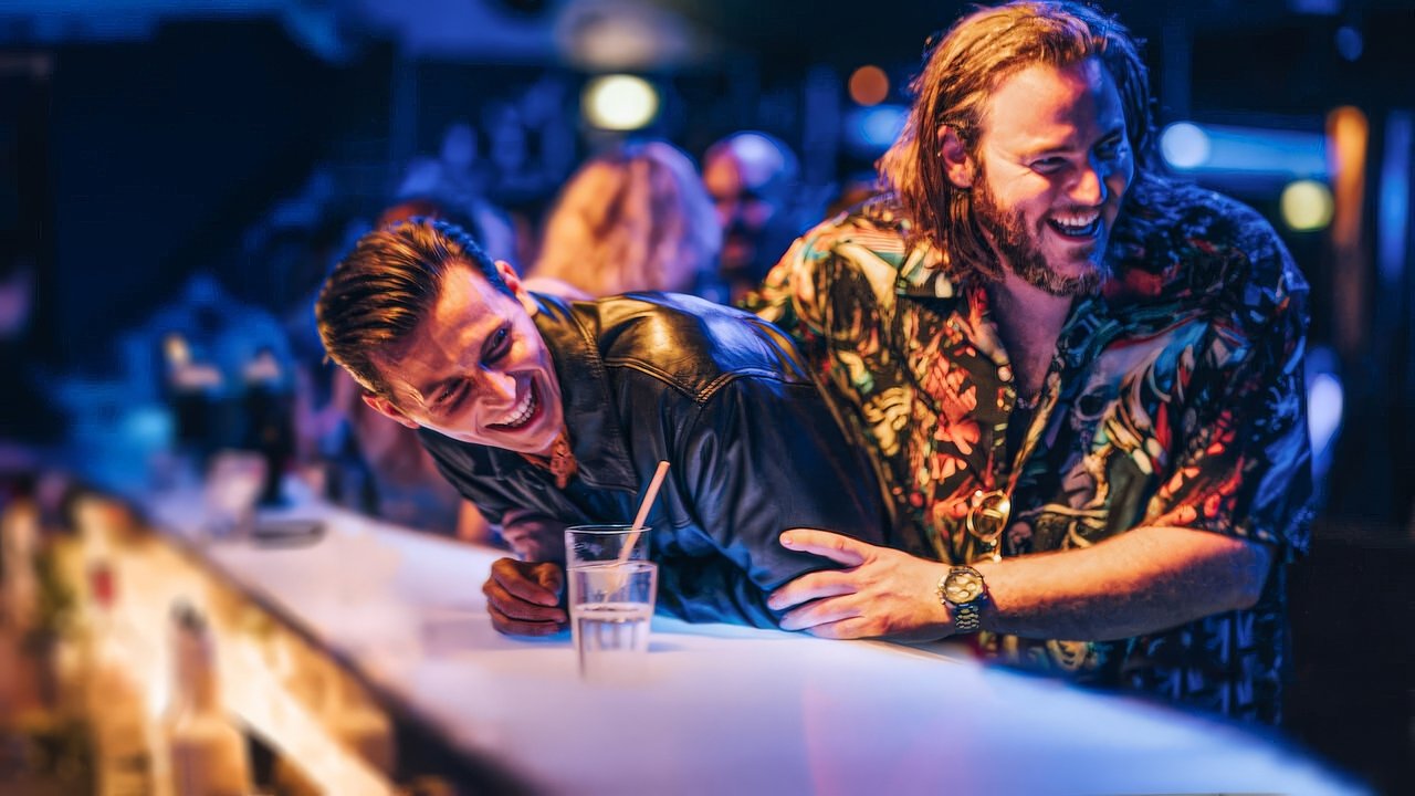 Der Duft des Goldes (2023) abspielen