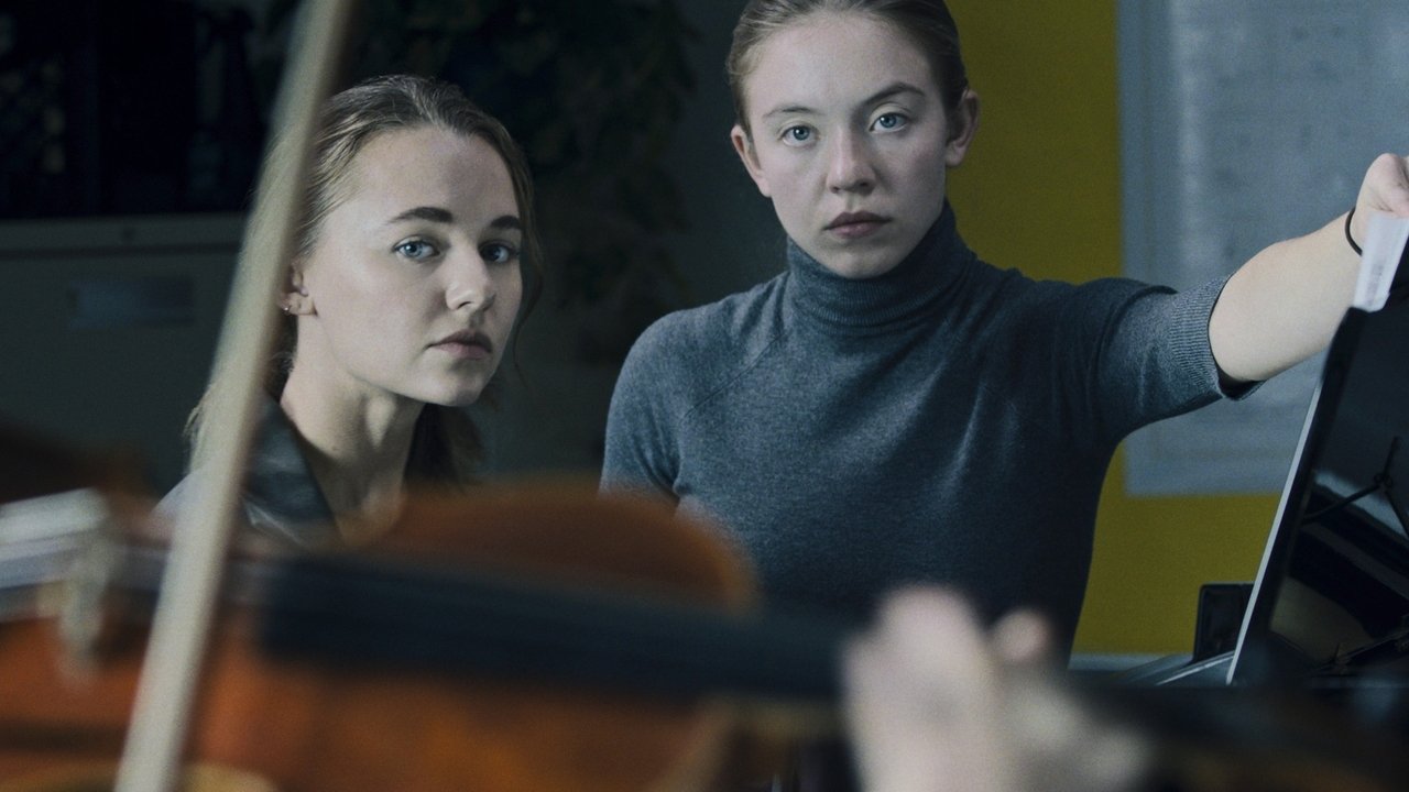 Nocturne (2020) abspielen