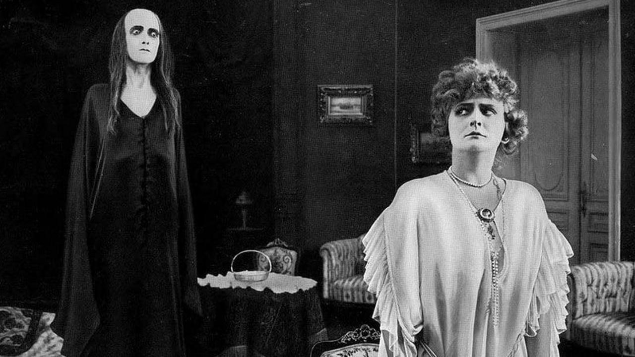 Hilde Warren und der Tod (1917) abspielen